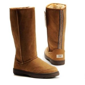 Ugg braid back boot
